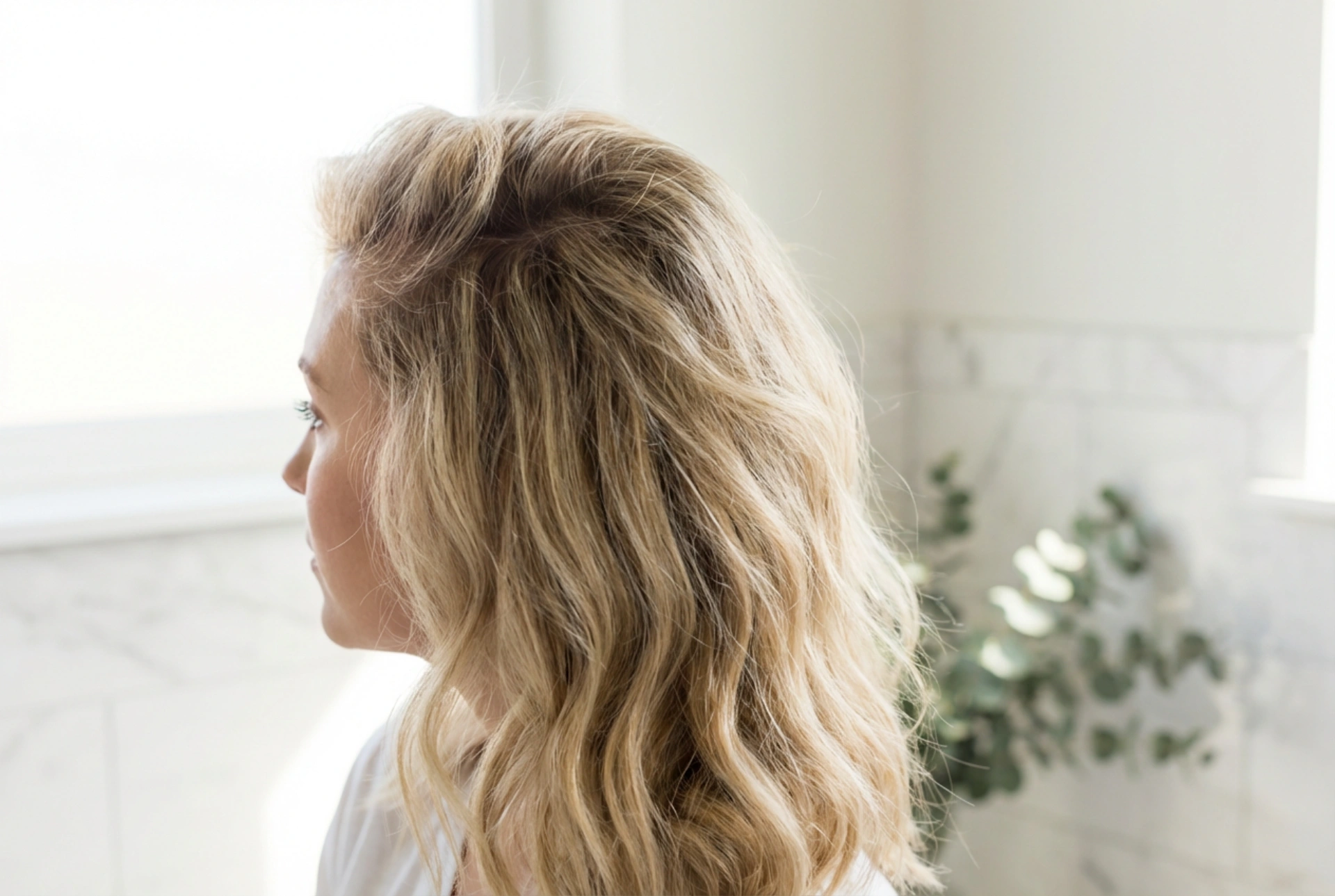 ¿Cabello lacio y sin vida? Peinados para levantar las raíces y dar volumen